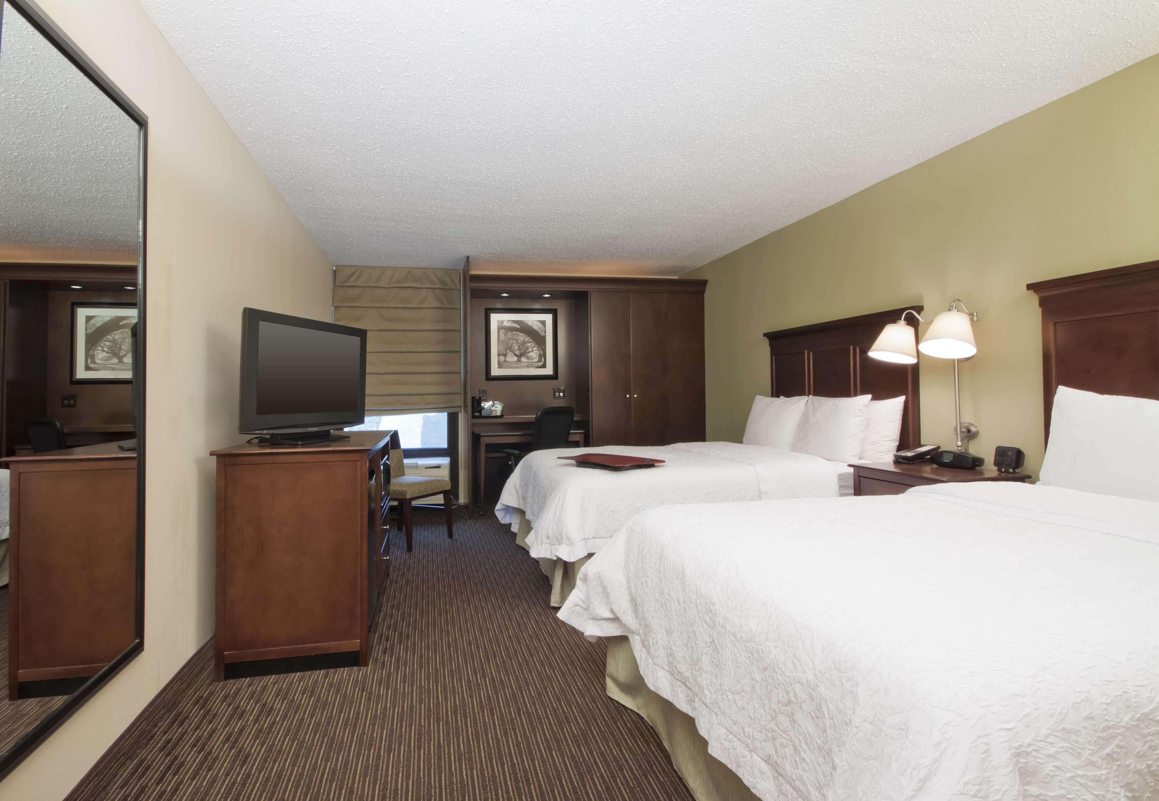 Hampton Inn Indianapolis Northeast/Castleton Exteriör bild